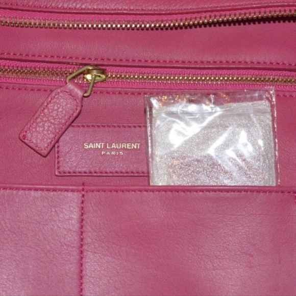 Yves Saint Laurent classic Y leather bag. - Picture 14 of 16